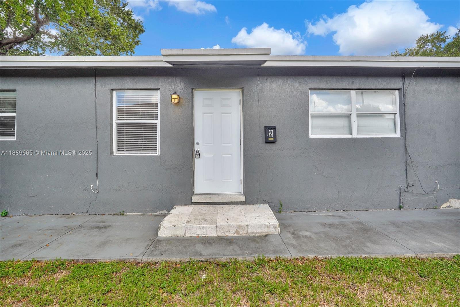 COLLEGE TRACT 2ND ADD - Residential Lease