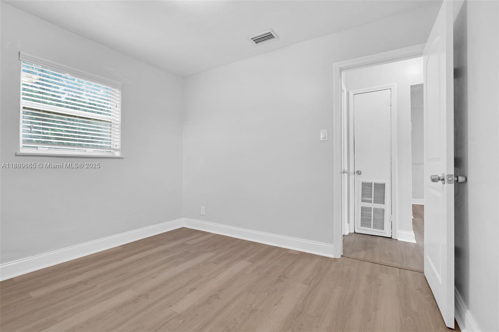 COLLEGE TRACT 2ND ADD - Residential Lease