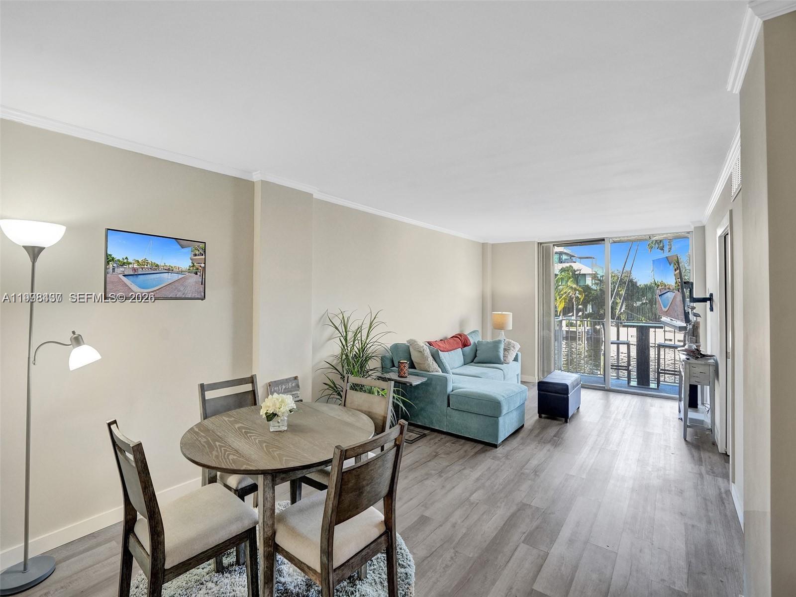 CROMWELL EAST CONDO - Residential