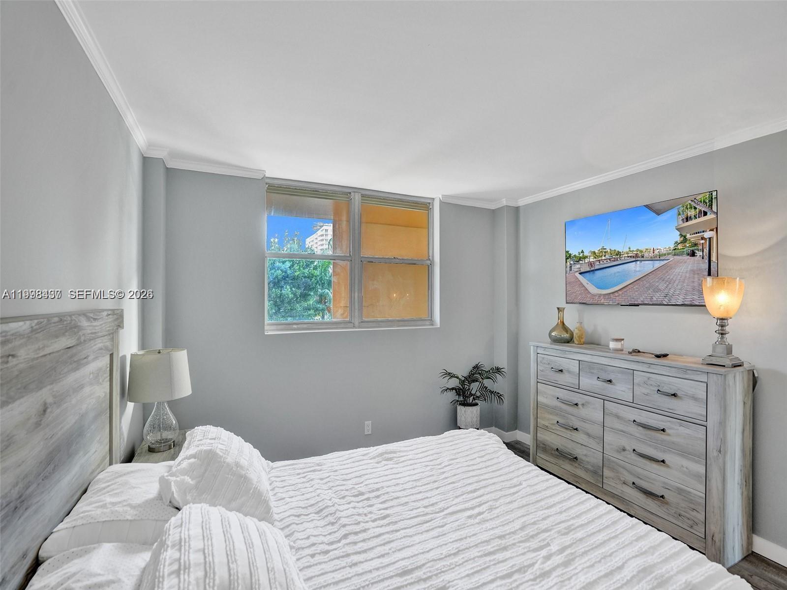 CROMWELL EAST CONDO - Residential