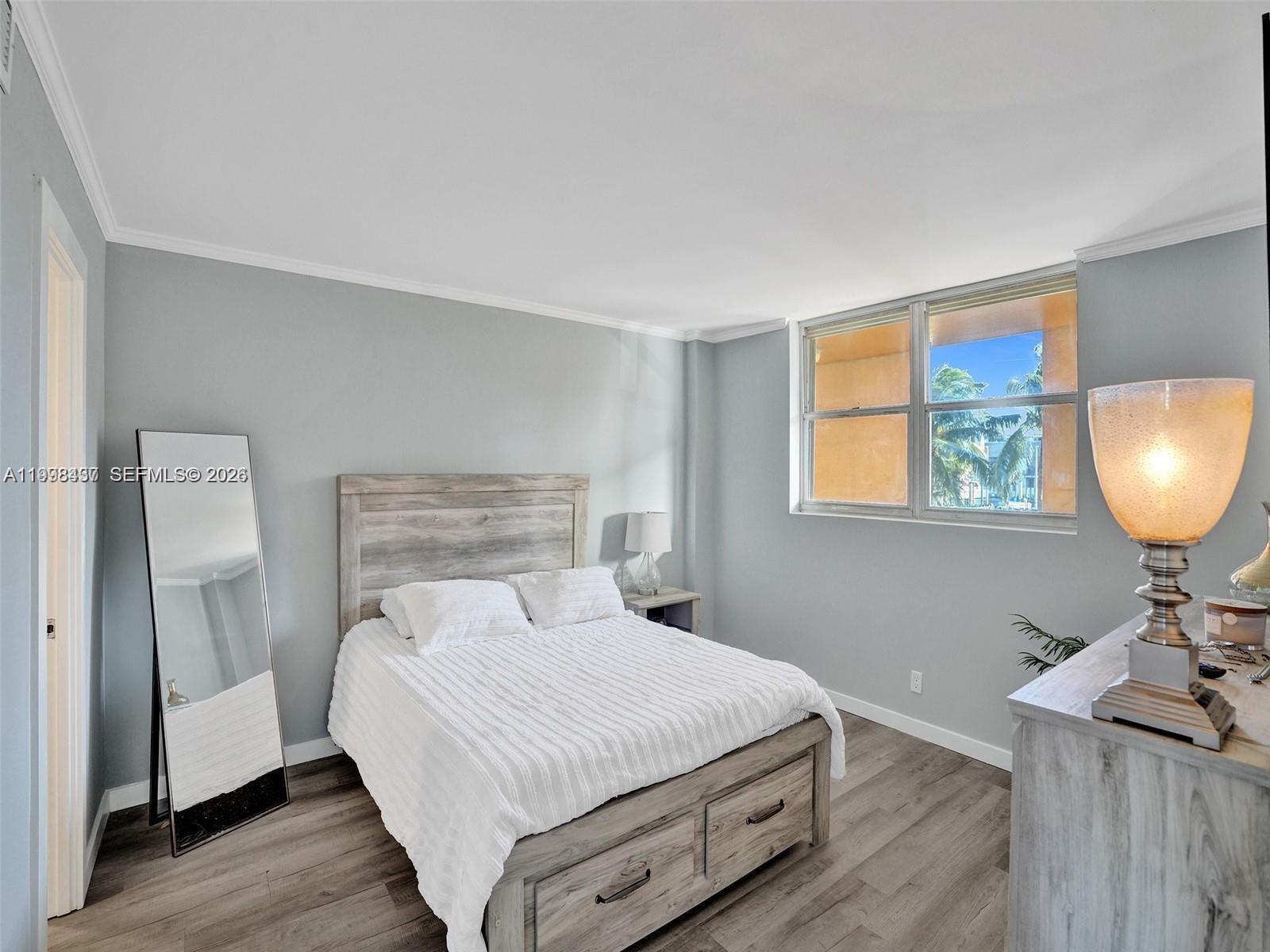 CROMWELL EAST CONDO - Residential