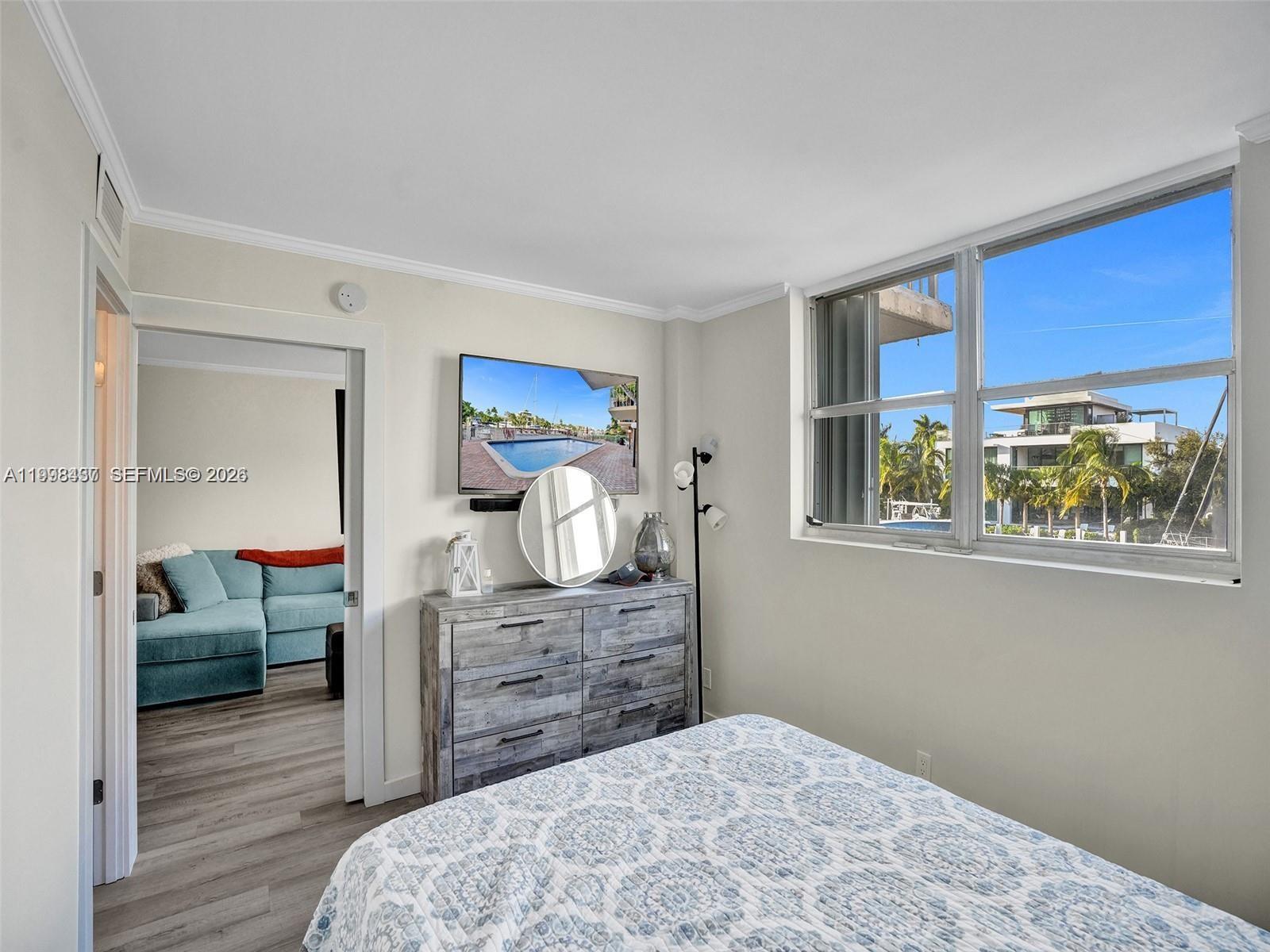 CROMWELL EAST CONDO - Residential