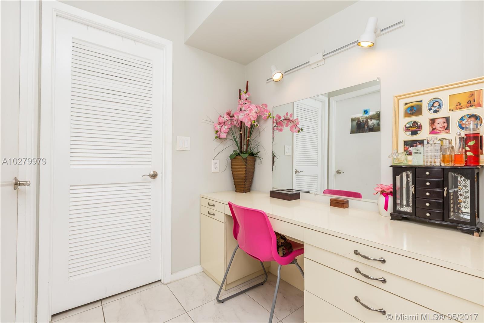 Olympus Condo - Residential Lease