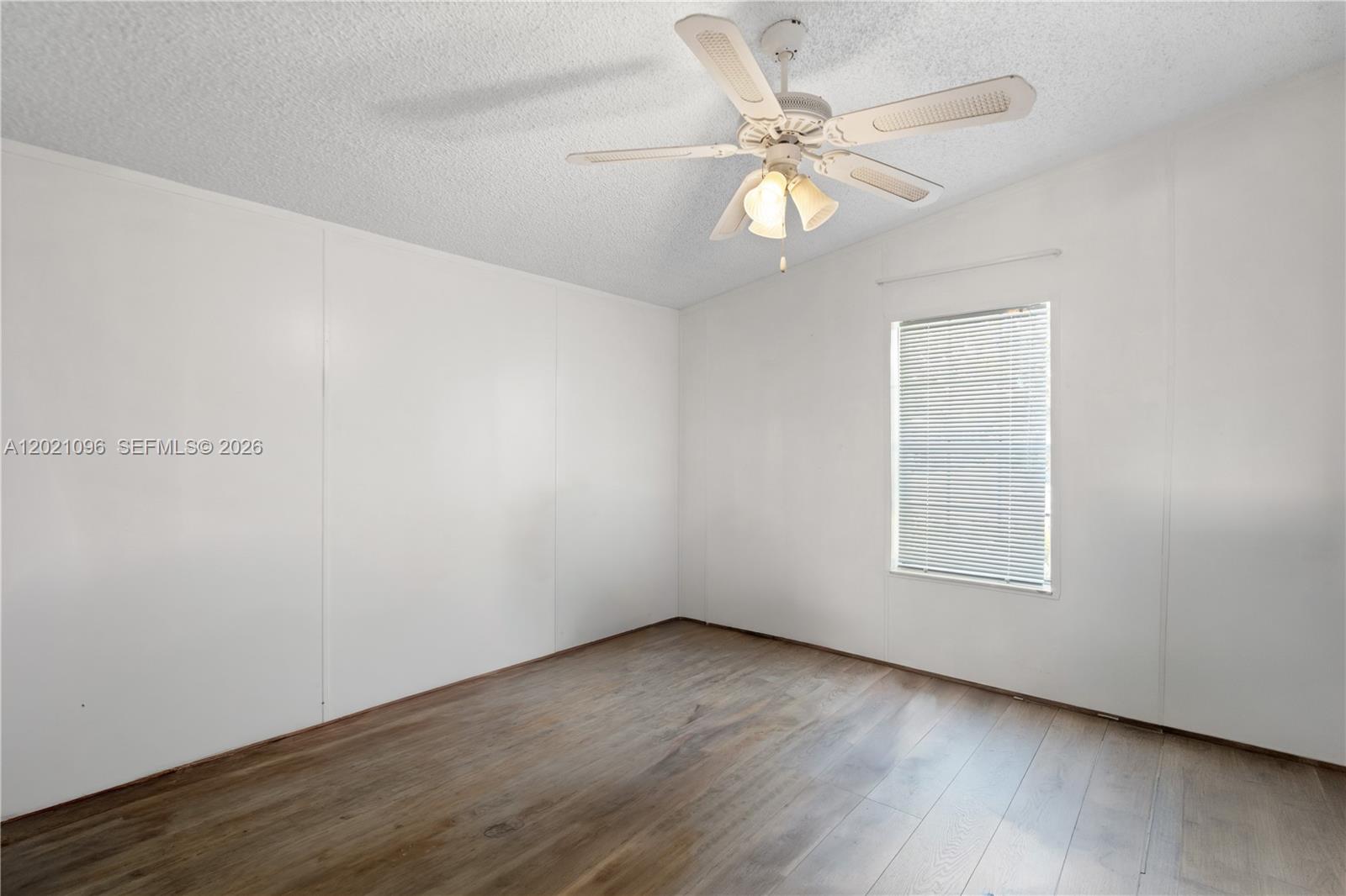 RIDGEWAY - Residential