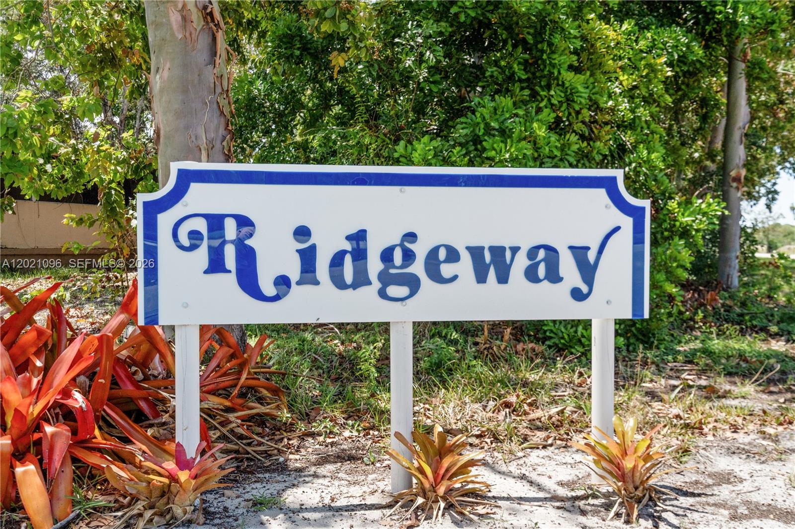 RIDGEWAY - Residential