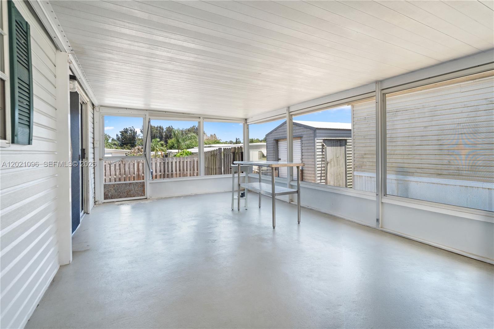 RIDGEWAY - Residential