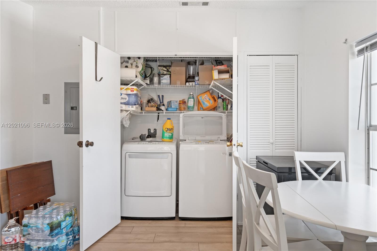 RIDGEWAY - Residential