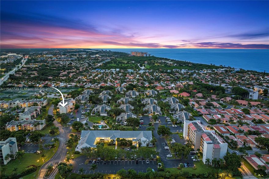 ALL NEW AND HIGHLY UPGRADED...Walk to the Beach Location Condo...Bring Ideas for your dates to be in this Slice of Paradise... Discover Your Dream Getaway at Jupiter Ocean & Racquet Club.Step into a world of comfort and style with this newly upgraded condo for rent. Located in an enviable position, this home is perfectly situated for those who love to blend relaxation with adventure. You're just a leisurely walk away from the pristine Jupiter Beach, inviting parks, and the scenic Riverwalk along the Intracoastal. For those who prefer a splash closer to home, the community pool and clubhouse are merely steps away. Your lifestyle is catered for with convenience at your doorstep; cycle to the beach, soak up the sun by the pool or explore nearby attractions