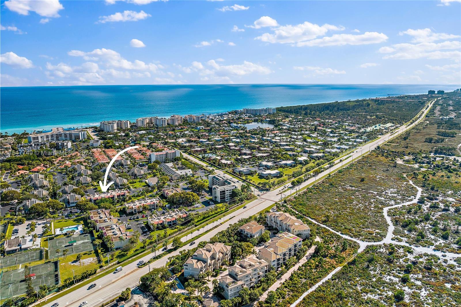 JUPITER OCEAN AND RACQUET - Residential Lease