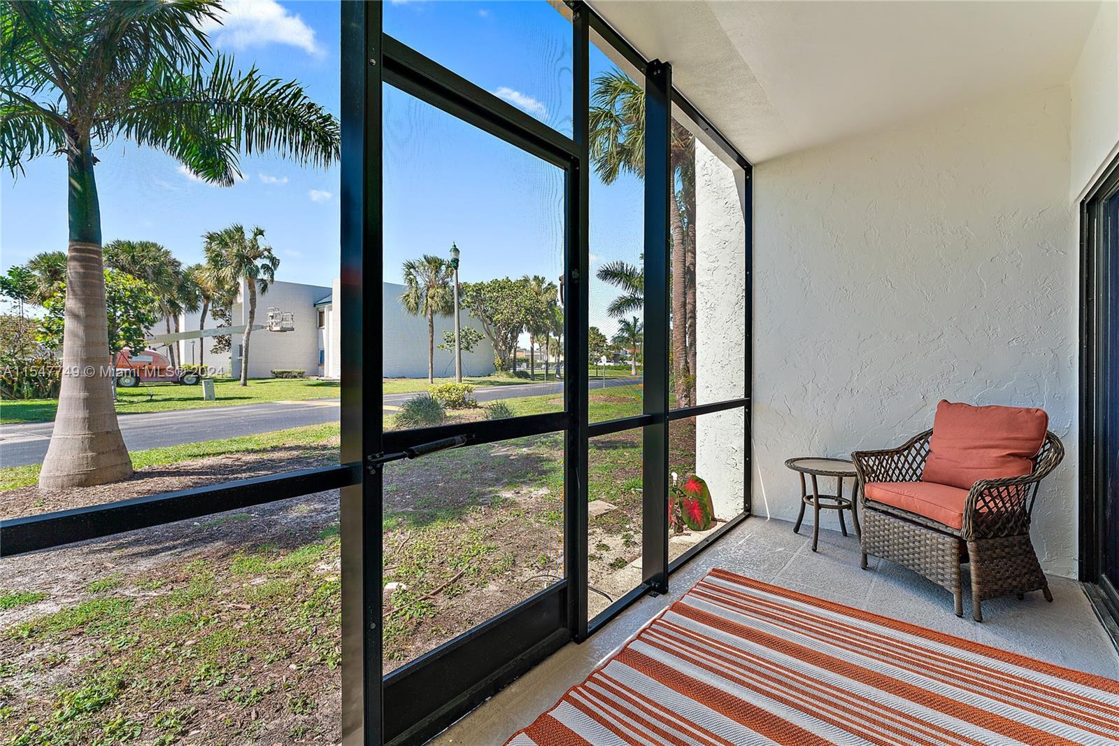 JUPITER OCEAN AND RACQUET - Residential Lease