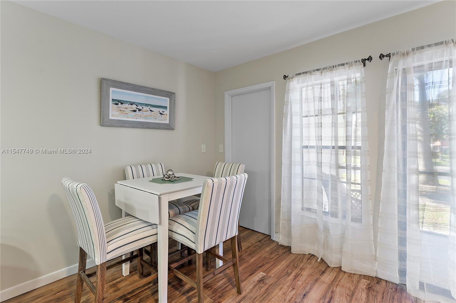 JUPITER OCEAN AND RACQUET - Residential Lease
