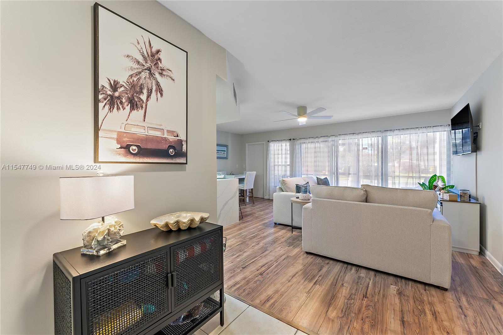 JUPITER OCEAN AND RACQUET - Residential Lease