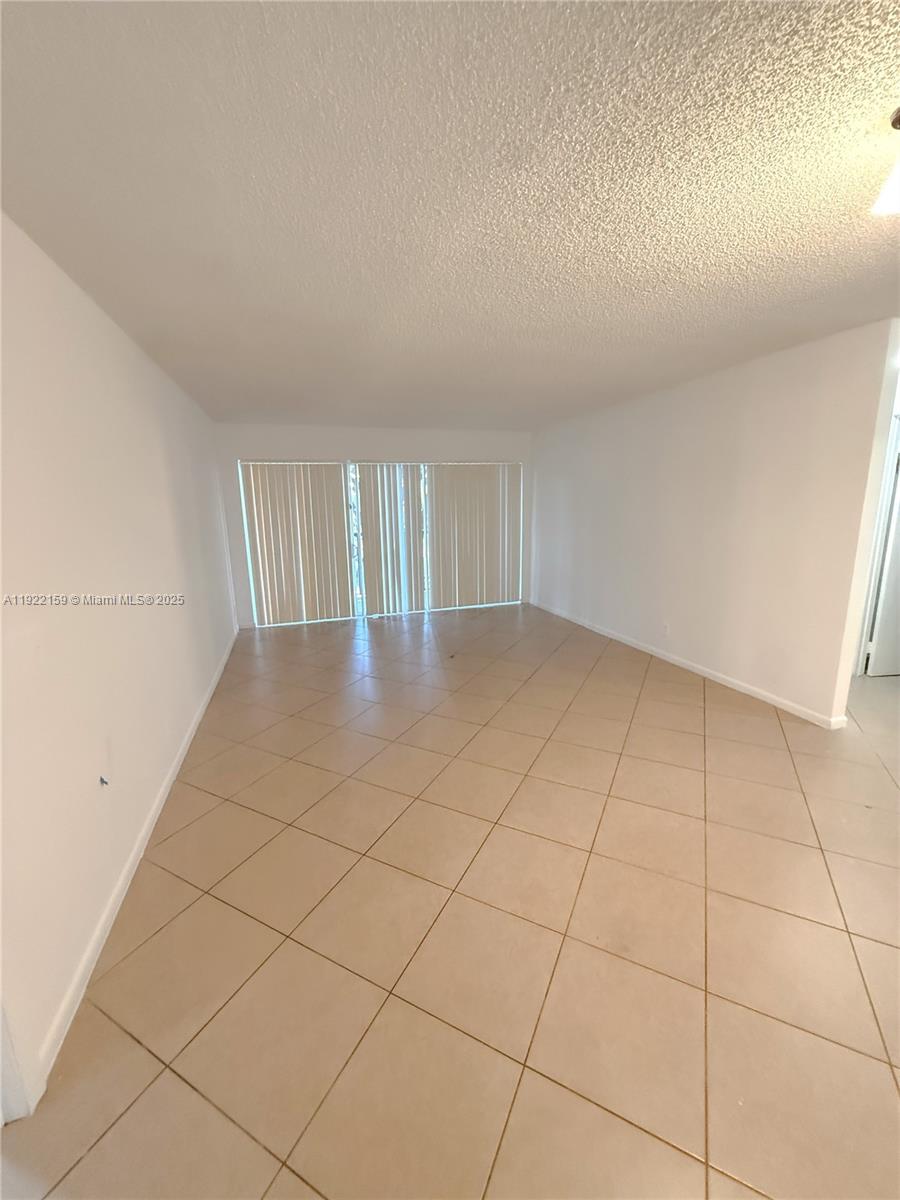 EDGEWATER CONDO - Residential Lease