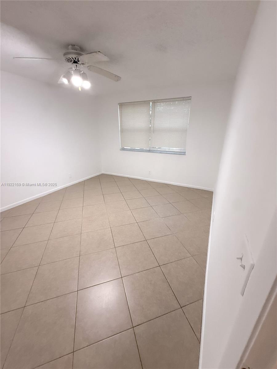 EDGEWATER CONDO - Residential Lease