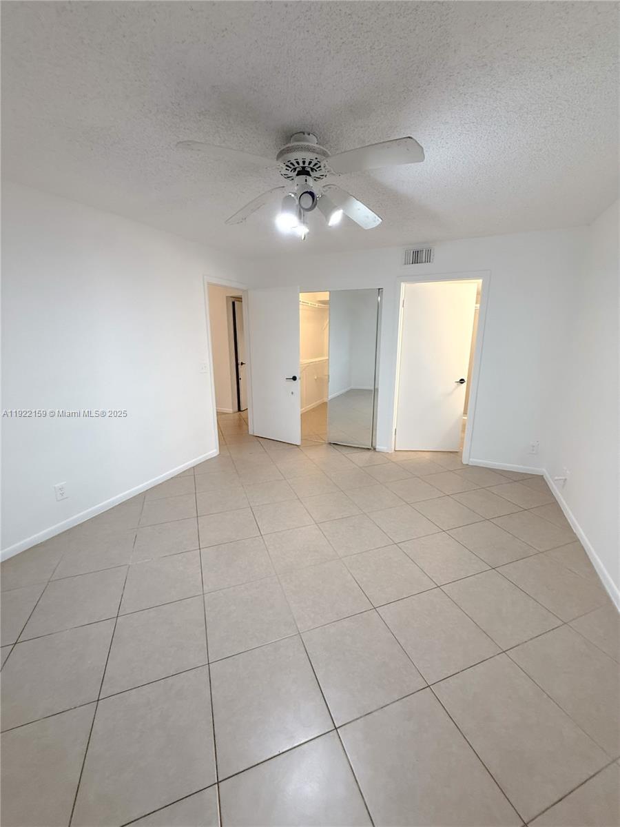EDGEWATER CONDO - Residential Lease