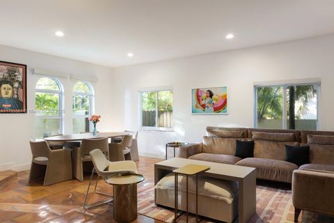 3149 Mary St 3149 Miami FL 33133