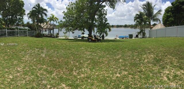 LAKE STEWART - Residential