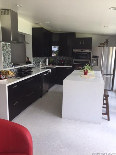 LAKE STEWART - Residential