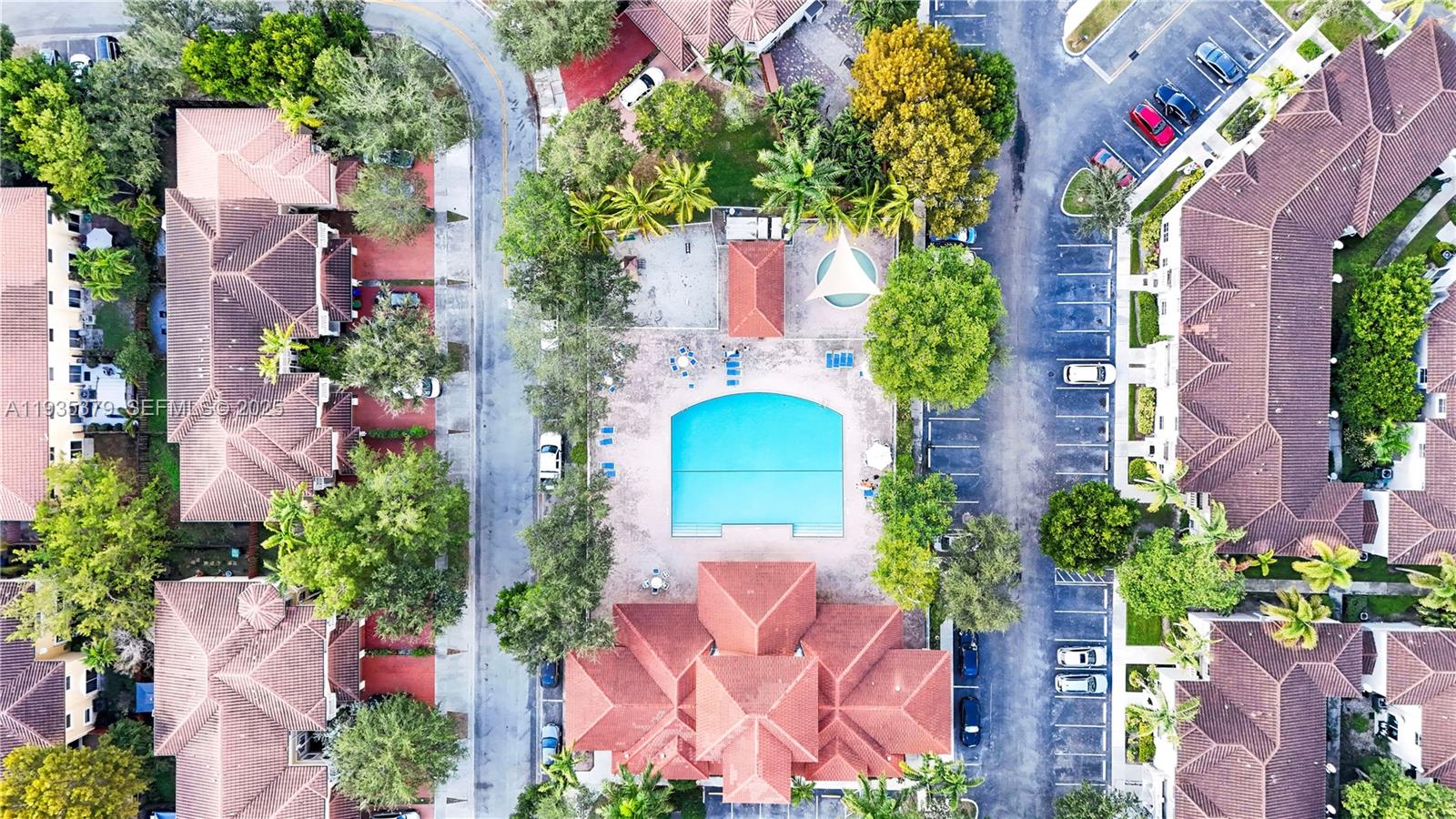 LAS TERRAZAS AT VIZCAYA C - Residential