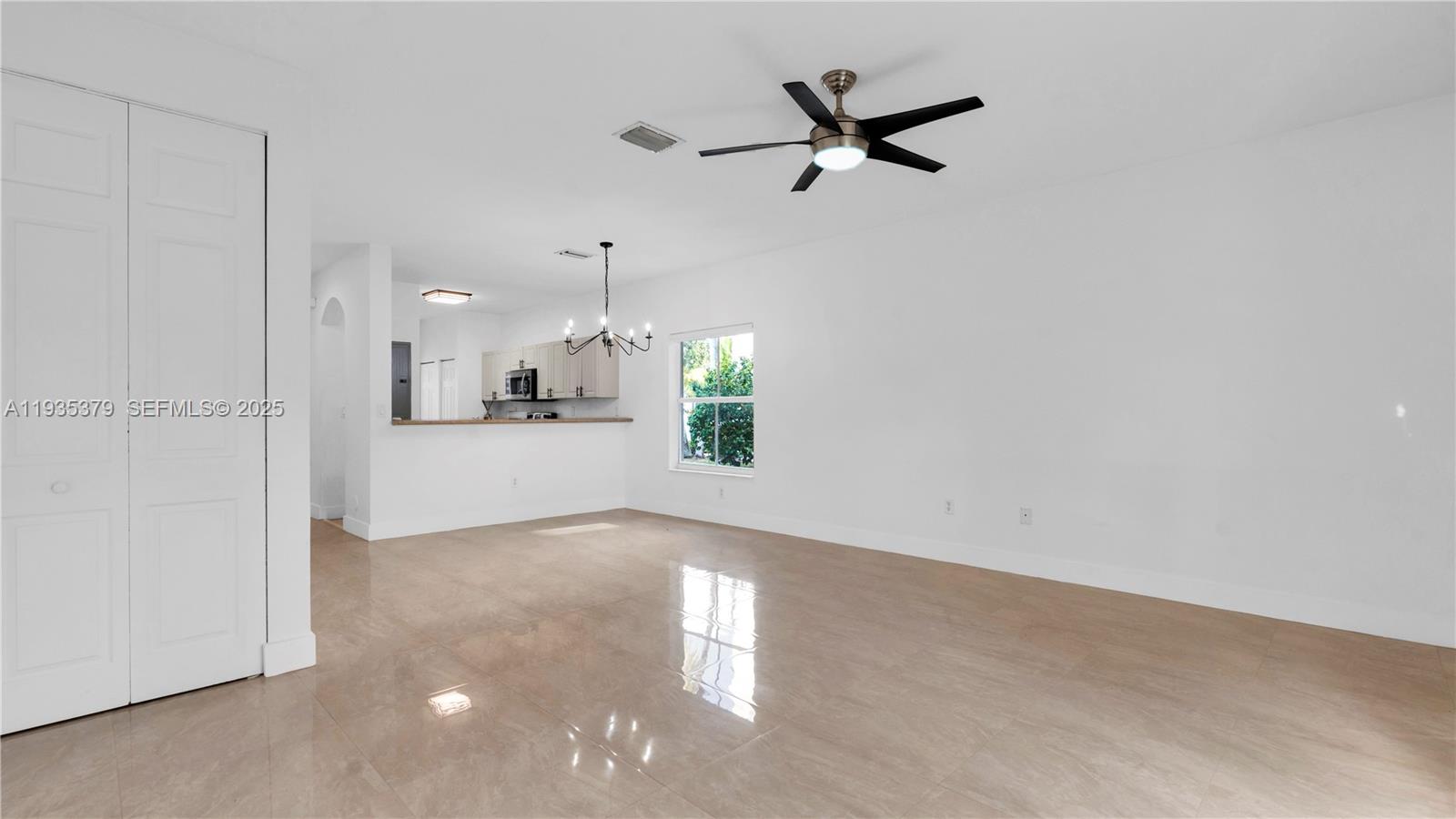 LAS TERRAZAS AT VIZCAYA C - Residential