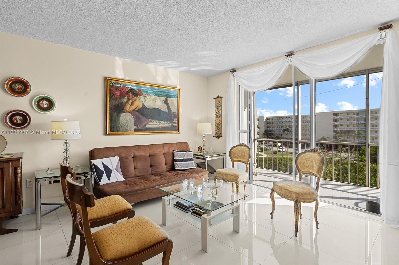 POINT EAST ONE CONDO-BLDG - Residential