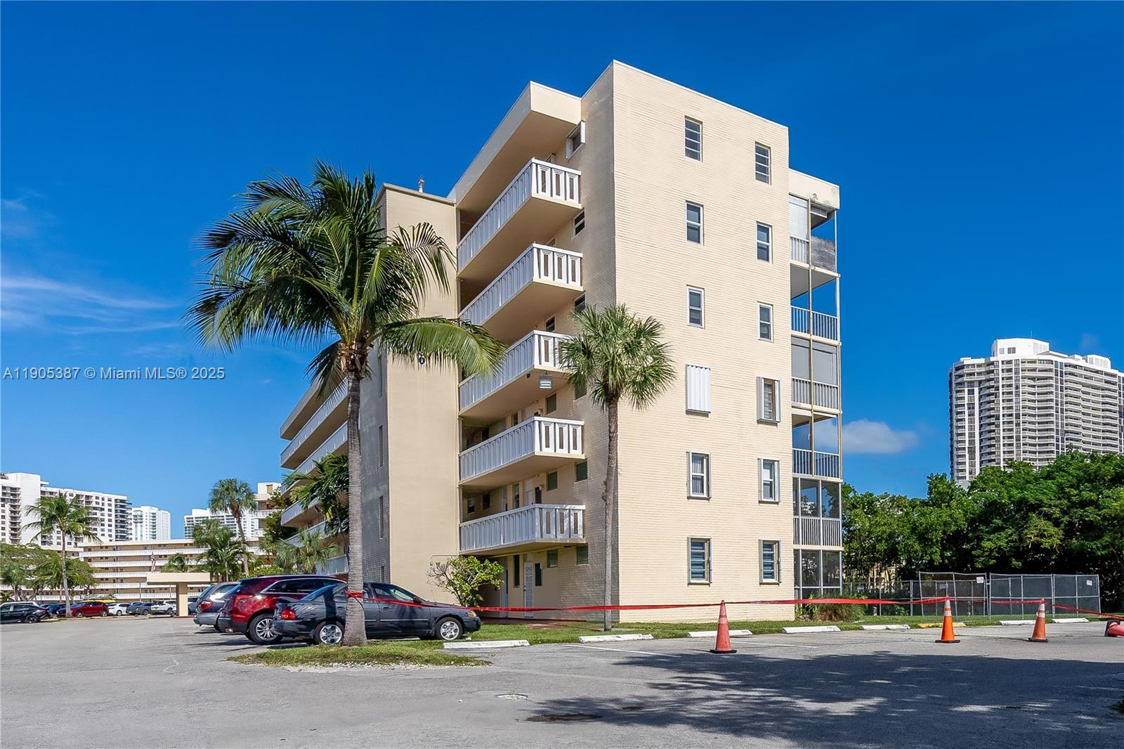 POINT EAST ONE CONDO-BLDG - Residential