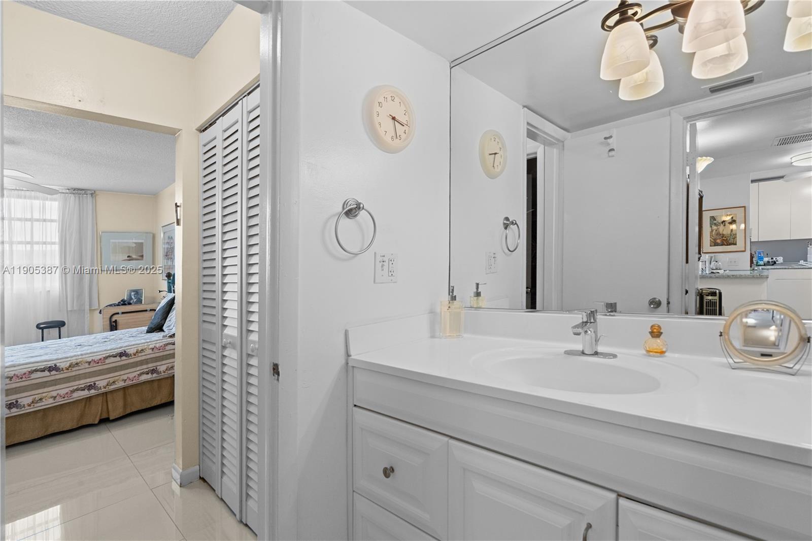 POINT EAST ONE CONDO-BLDG - Residential