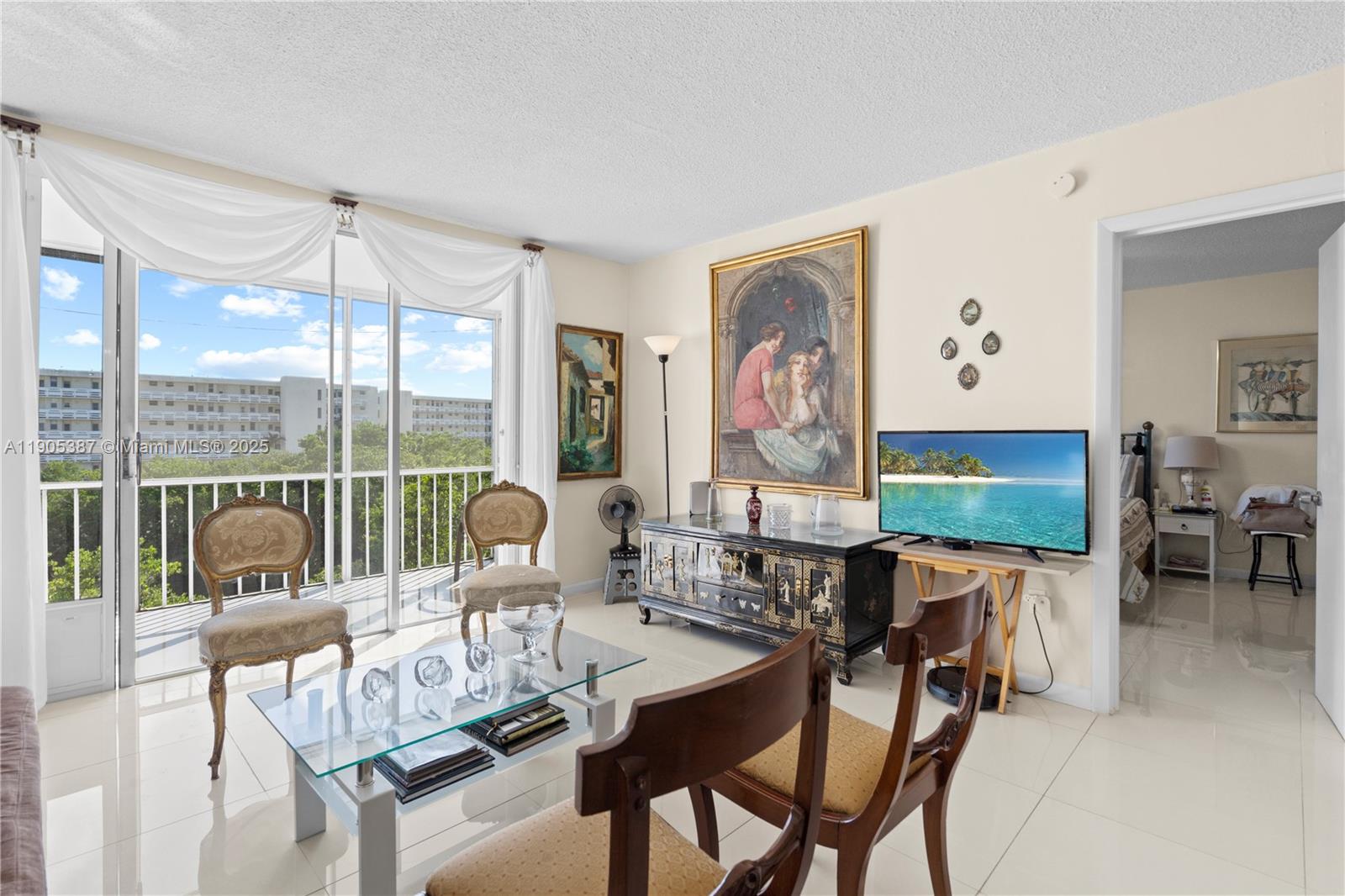 POINT EAST ONE CONDO-BLDG - Residential