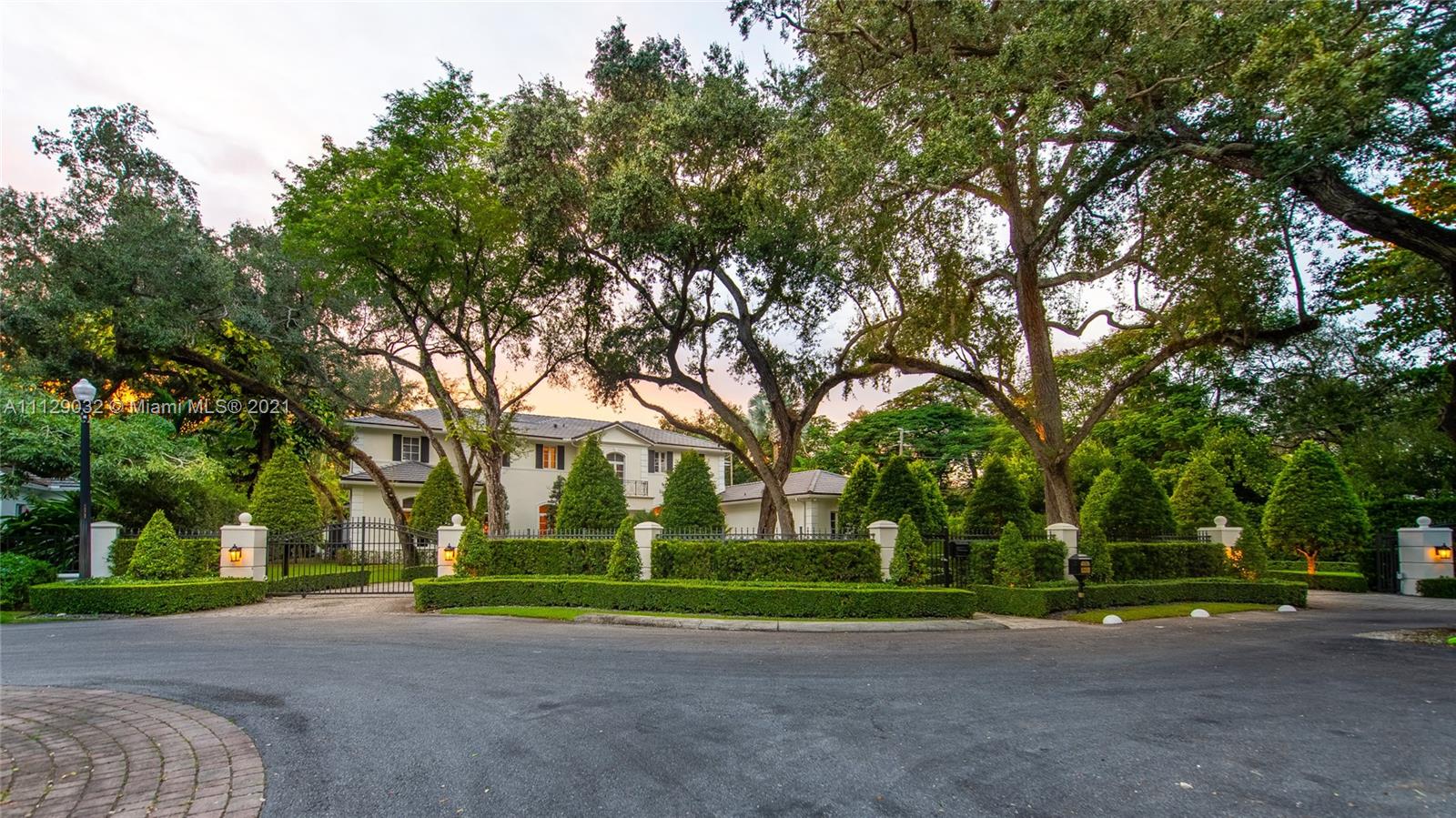 STONEGATE - Residential