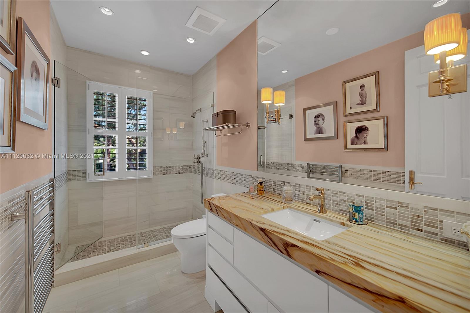 STONEGATE - Residential