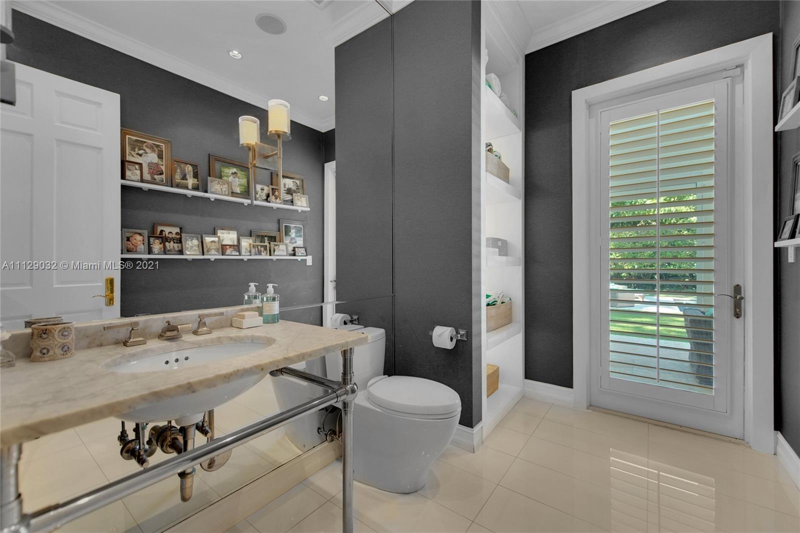 STONEGATE - Residential