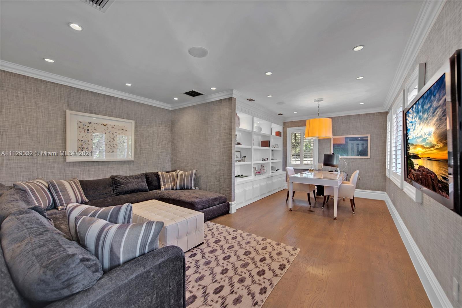 STONEGATE - Residential