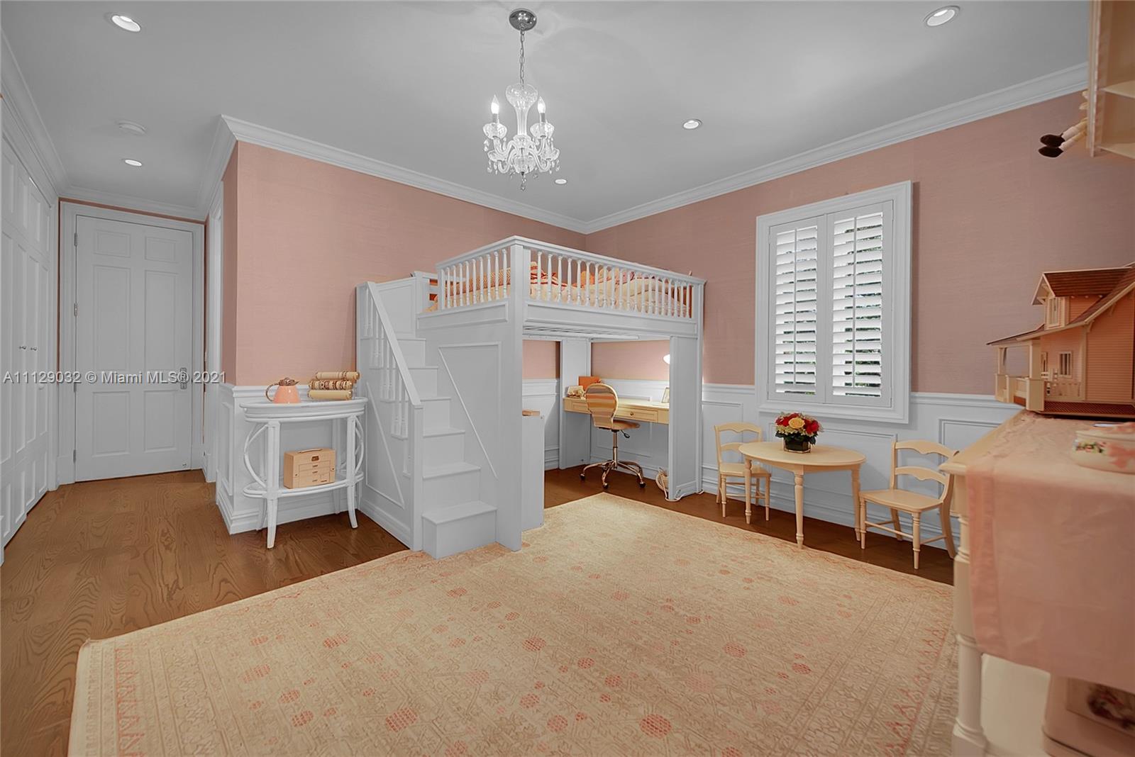 STONEGATE - Residential