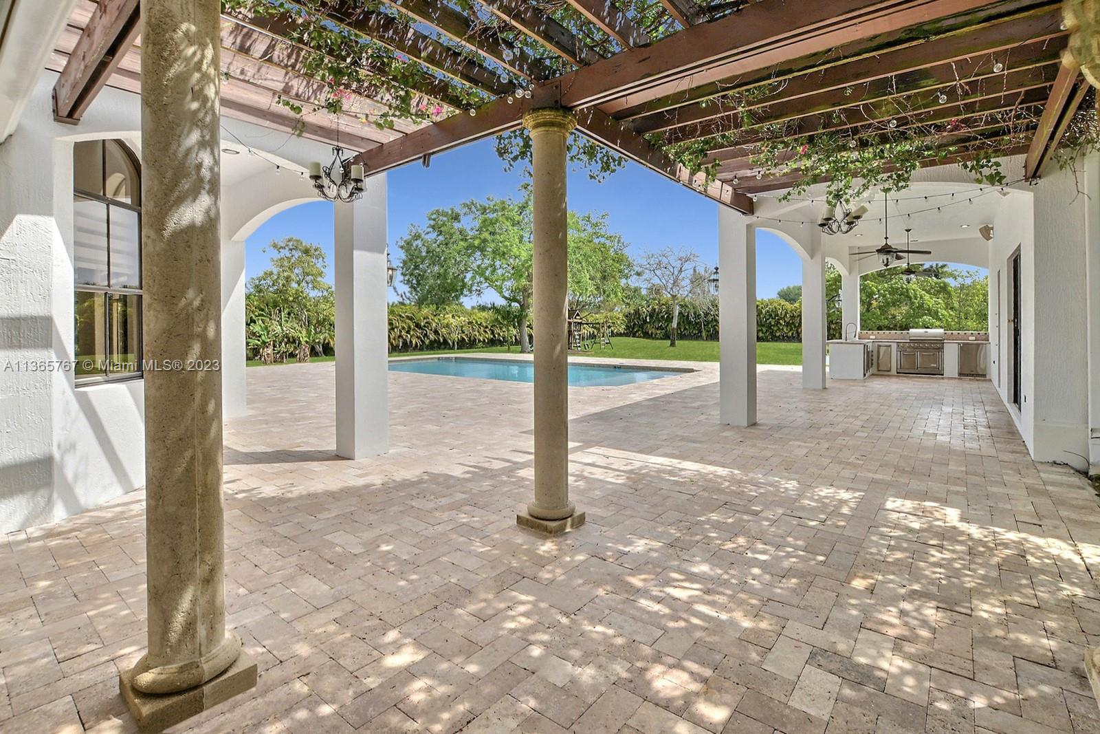 ROLLING OAKS ESTATES - Residential