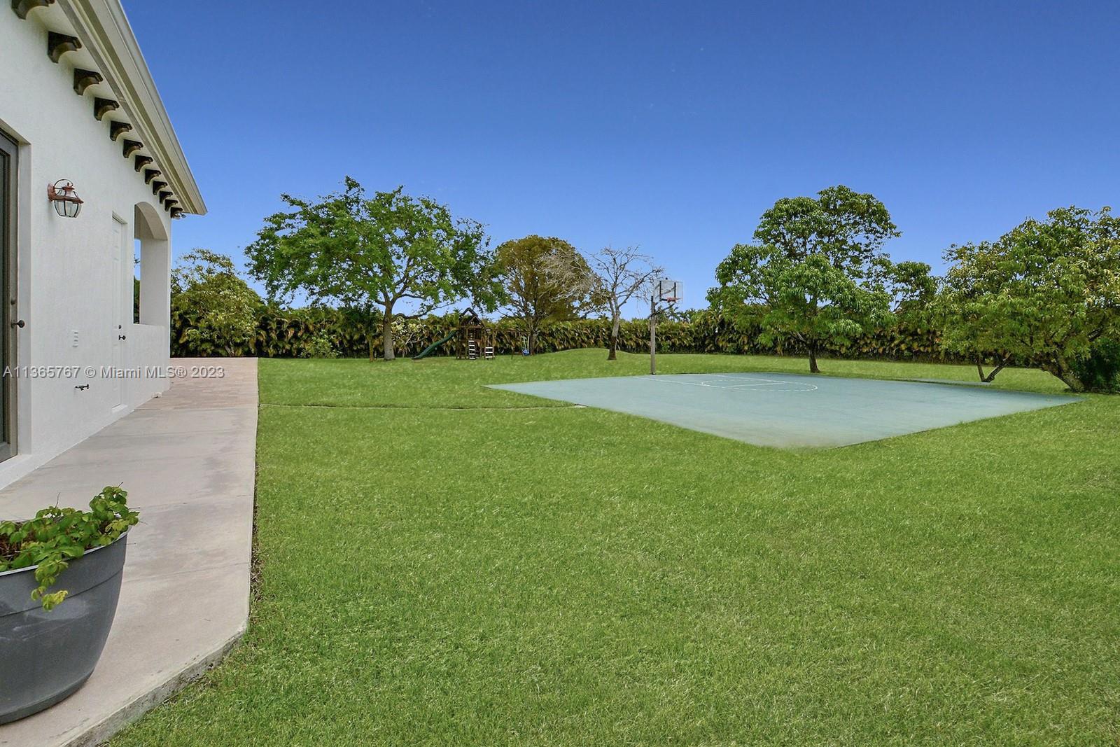 ROLLING OAKS ESTATES - Residential