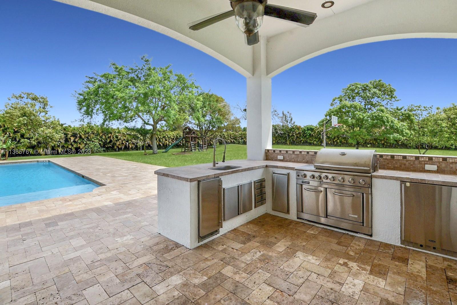 ROLLING OAKS ESTATES - Residential