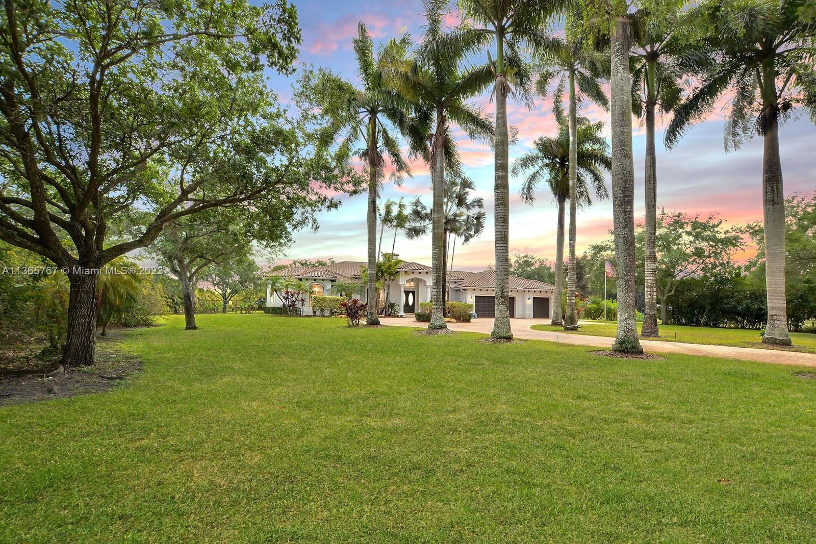 ROLLING OAKS ESTATES - Residential