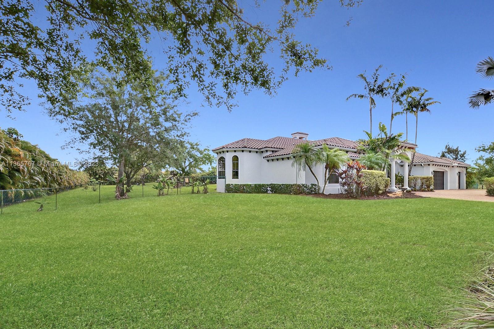 ROLLING OAKS ESTATES - Residential