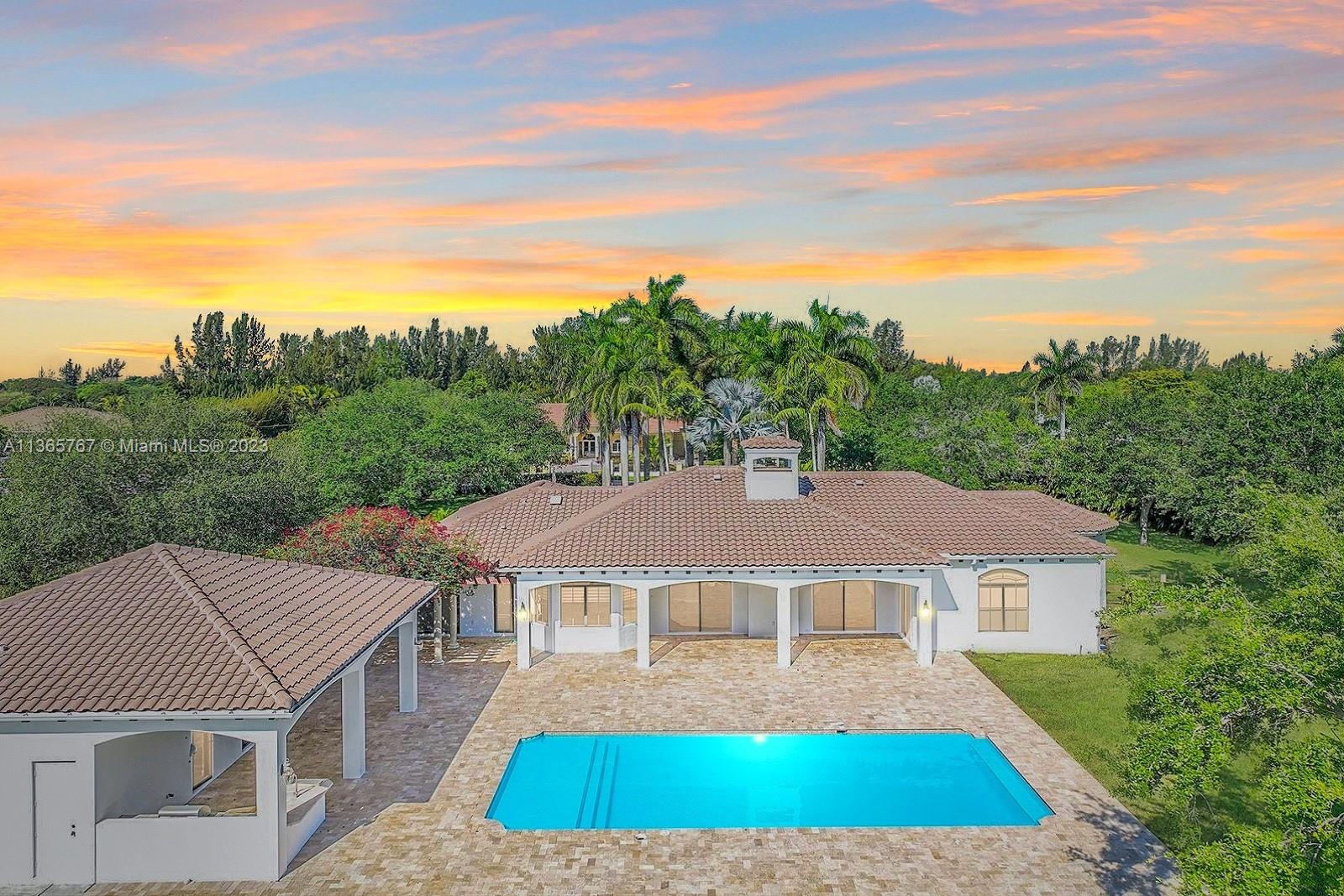 ROLLING OAKS ESTATES - Residential