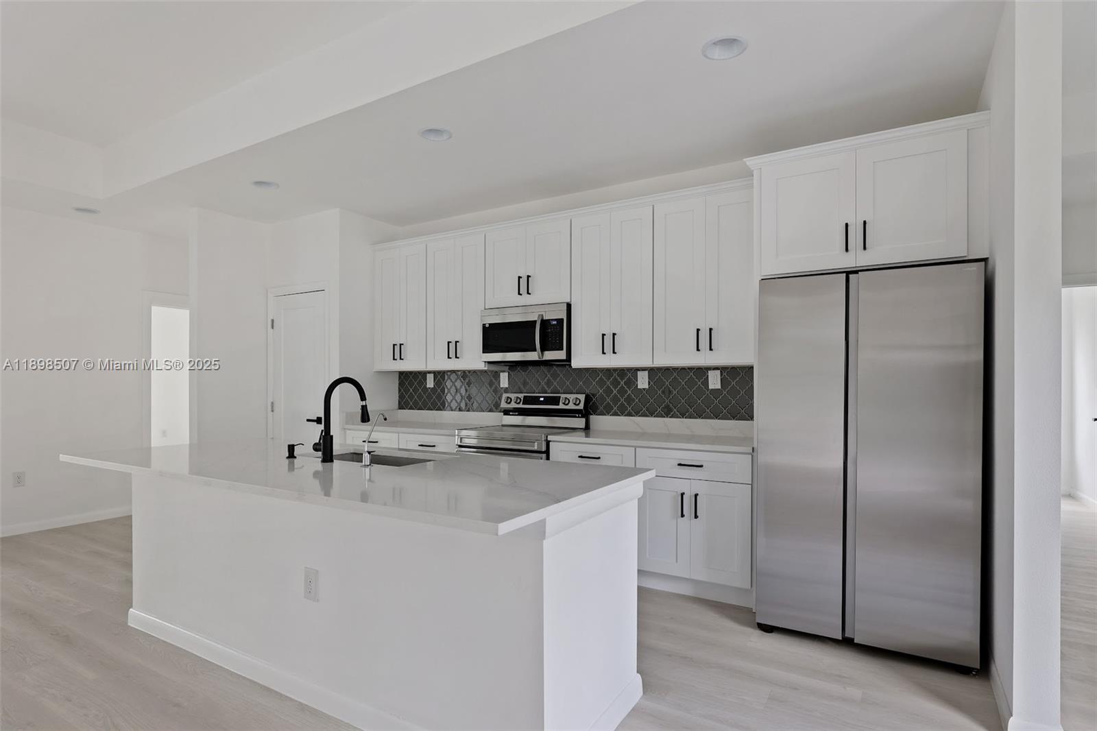 PORT MALABAR - Residential Lease