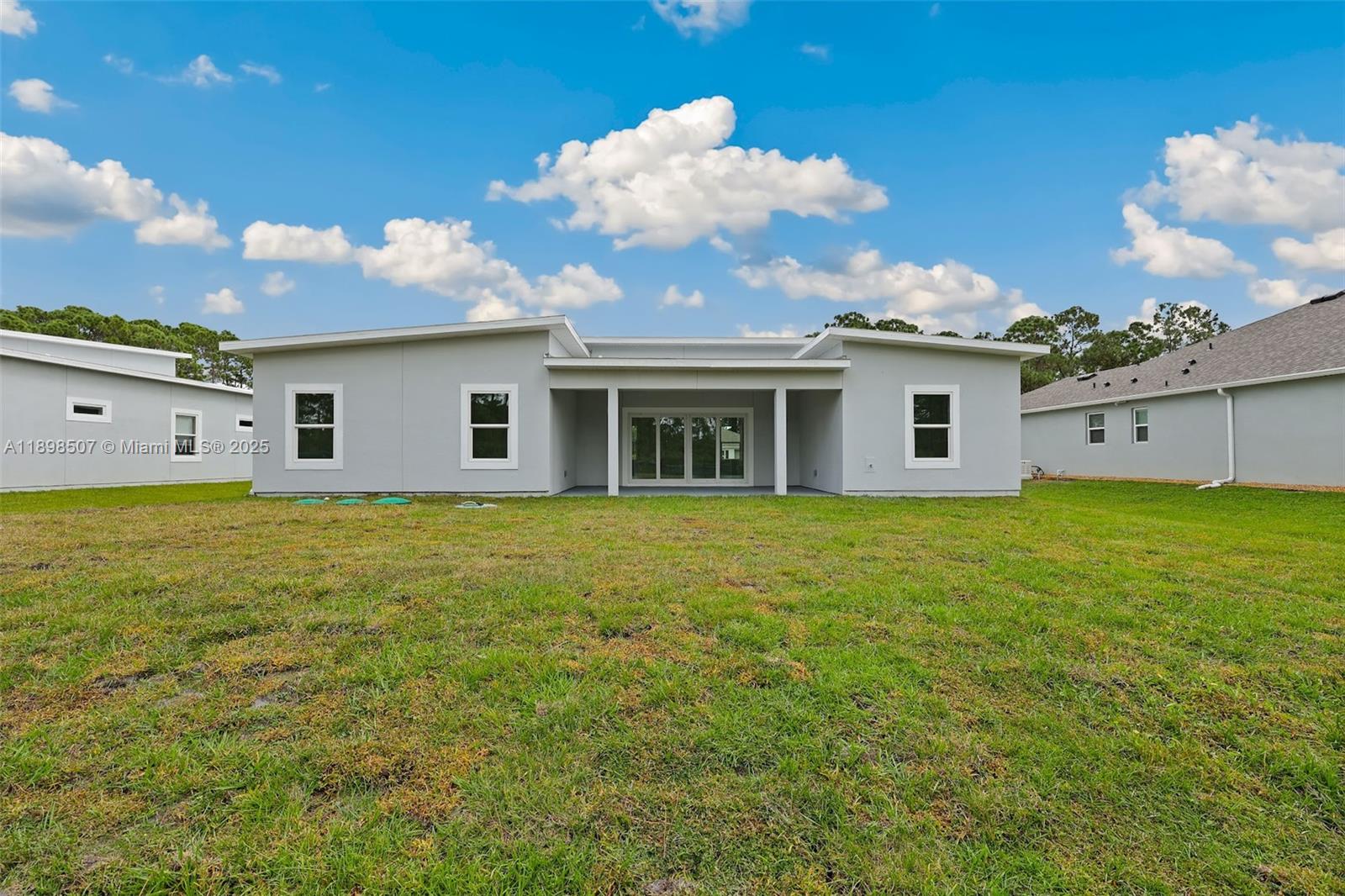 PORT MALABAR - Residential Lease