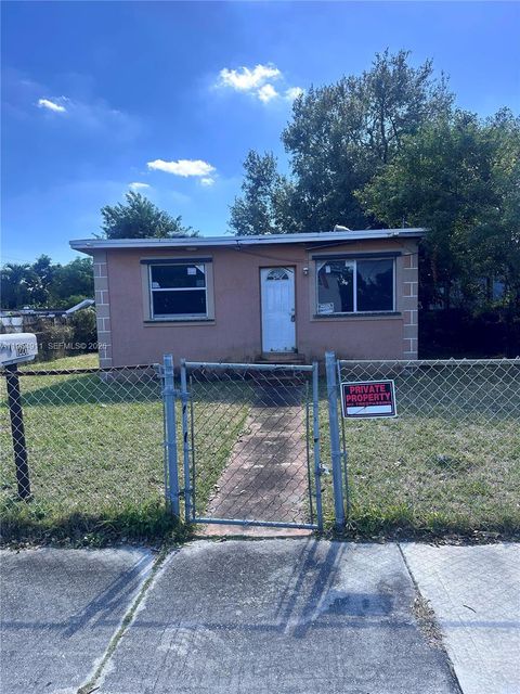 1220 NW 70th St Miami FL 33147