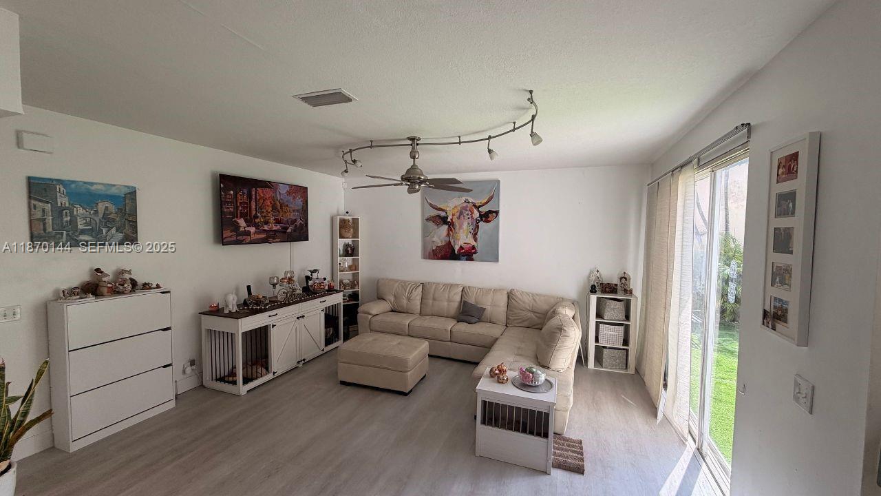 SILVER LAKES PHASE II REP - Residential