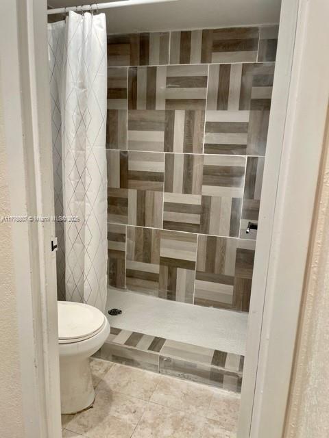 TREE GARDEN CONDO - Residential