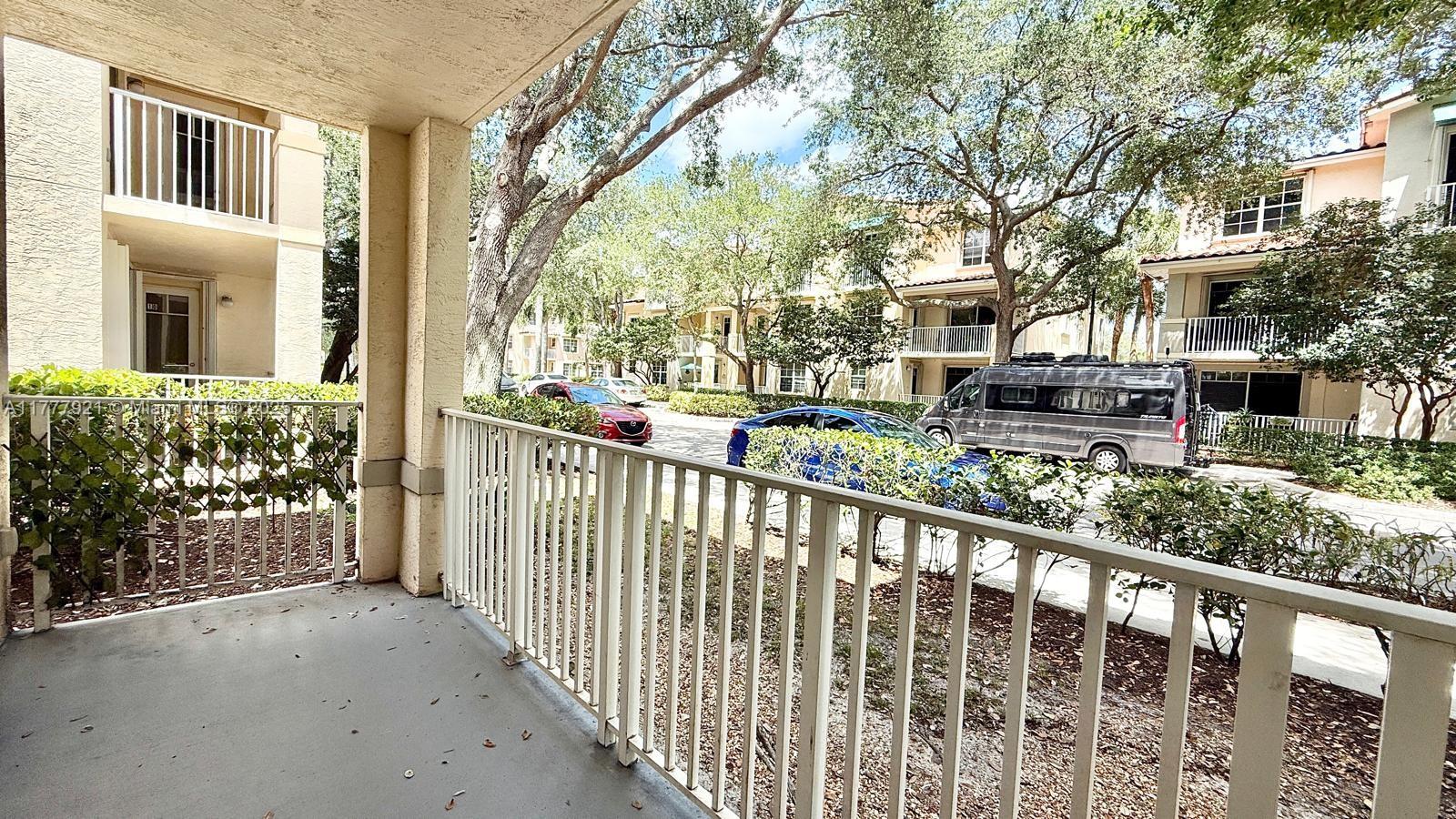 VILLAGE AT ABACOA CONDO - Residential Lease