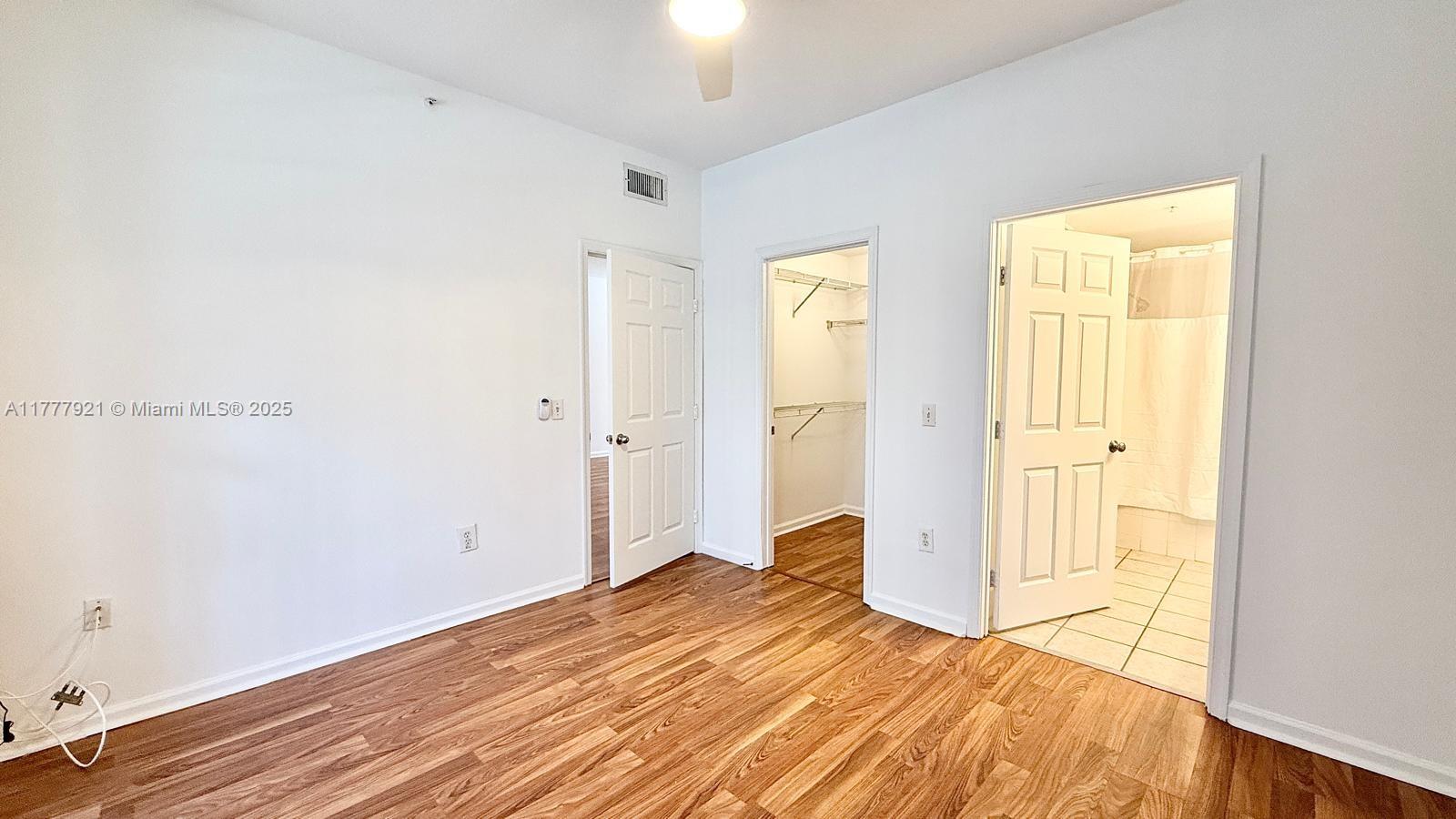 VILLAGE AT ABACOA CONDO - Residential Lease