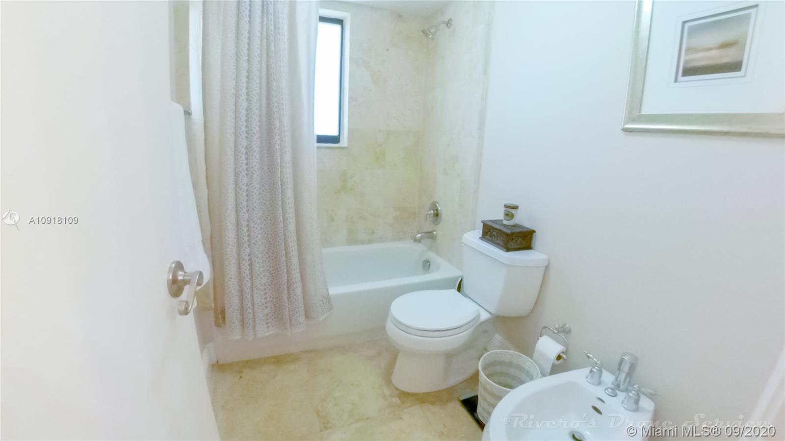 GABLES SOUTH CONDO - Residential