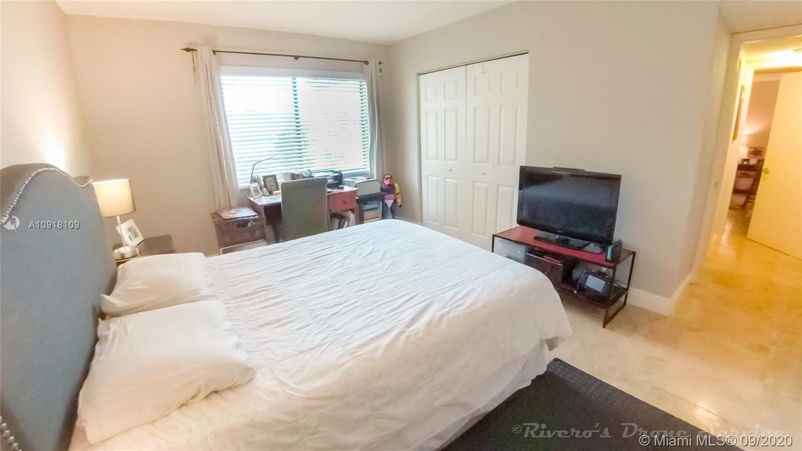 GABLES SOUTH CONDO - Residential