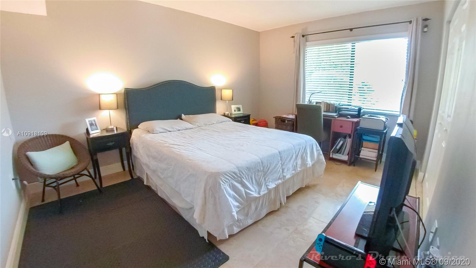 GABLES SOUTH CONDO - Residential