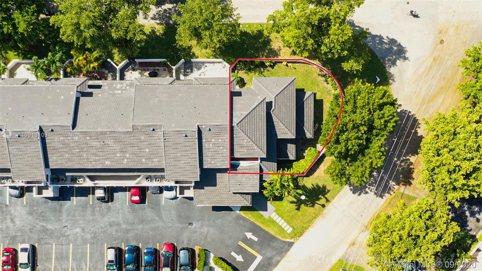 GABLES SOUTH CONDO - Residential